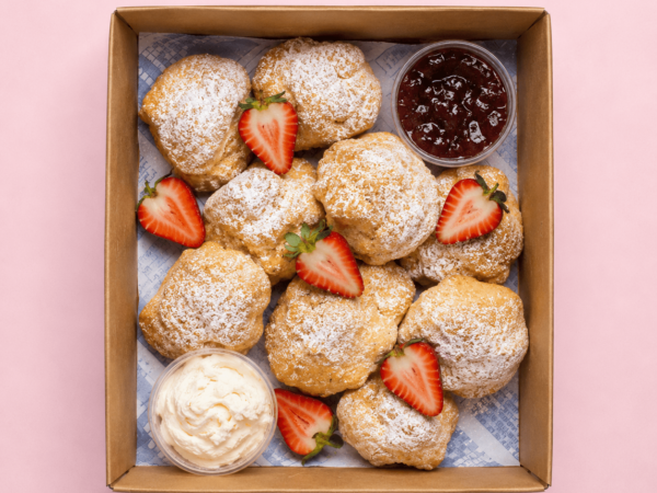 English Scones Cream And Jam (6)