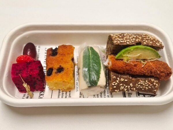 Value Plus Lunch Box 2